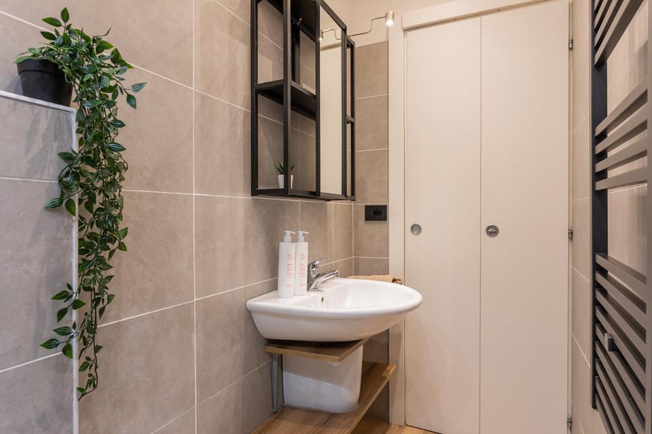 Special 10 Apartment By Wonderful Italy Turin Exterior photo